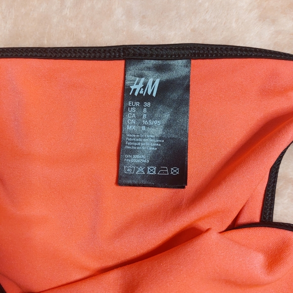 H&M Tropical Floral Print String Bikini Size 36B - Picture 4 of 8